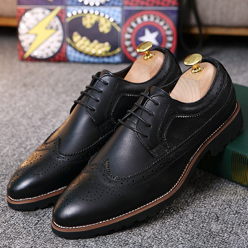 Män & #39 ;s klänning skor brogue blommönster herr formella skor läder lyxiga bröllopsskor rödvin herr oxford plus storlek 45: Svart / 10