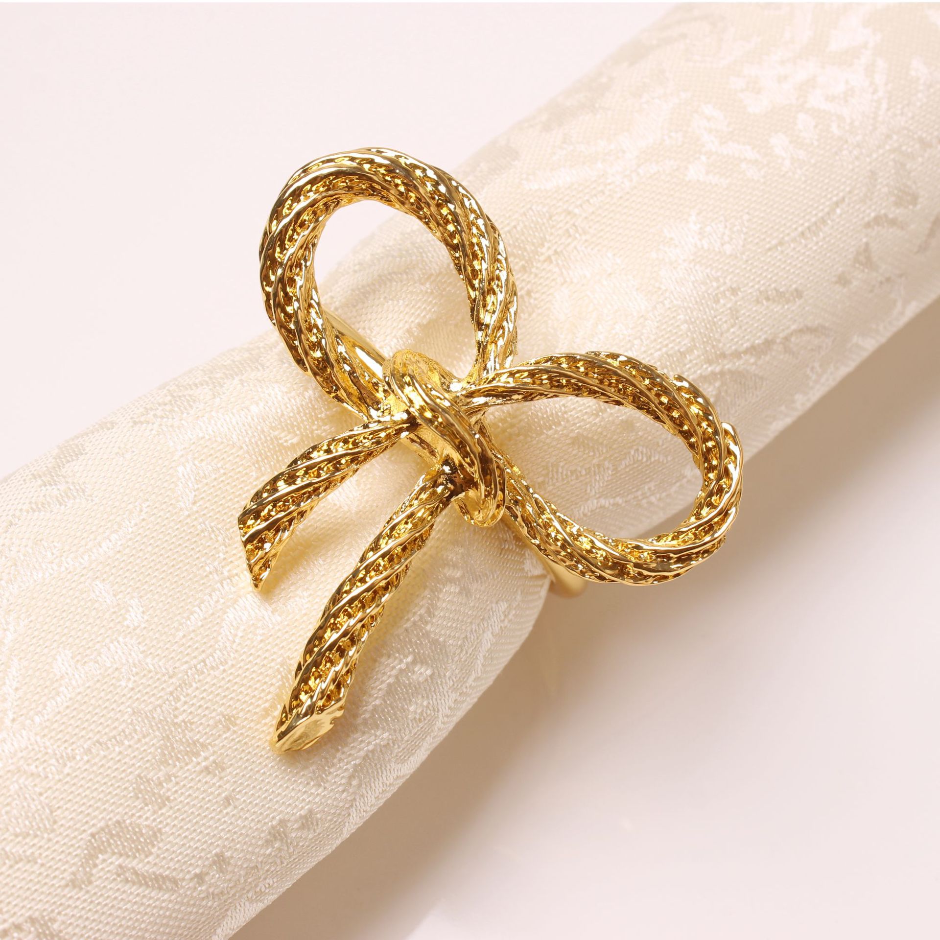 12Pcs Exquisite Strik Servet Gesp Accessoires High-End Bruiloft Mond Doek Ring Hotel Servet Ring