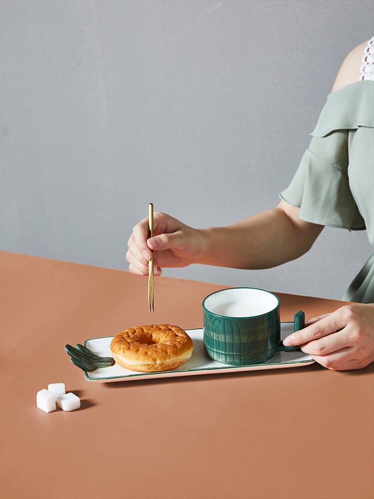 Ceramic Coffee Cup Mugs Cute Porcelain Eco Friendly Utensil Tea Cup Saucer Reusable Tazas Cafe Kitchen Supplies DF50BD