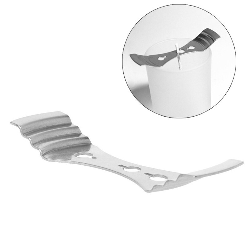 Driegats kaarsenhouder met katoenen kern, positionering van de waskern, middelste bevestigingsbeugel dwh 5