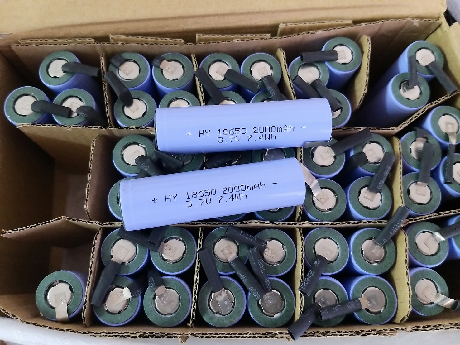 18650 2000mAh Battery 3.7V Discharge Lithium Ion Rechargeable Battery for Counter Lamp Flashlight 18650 Batteries