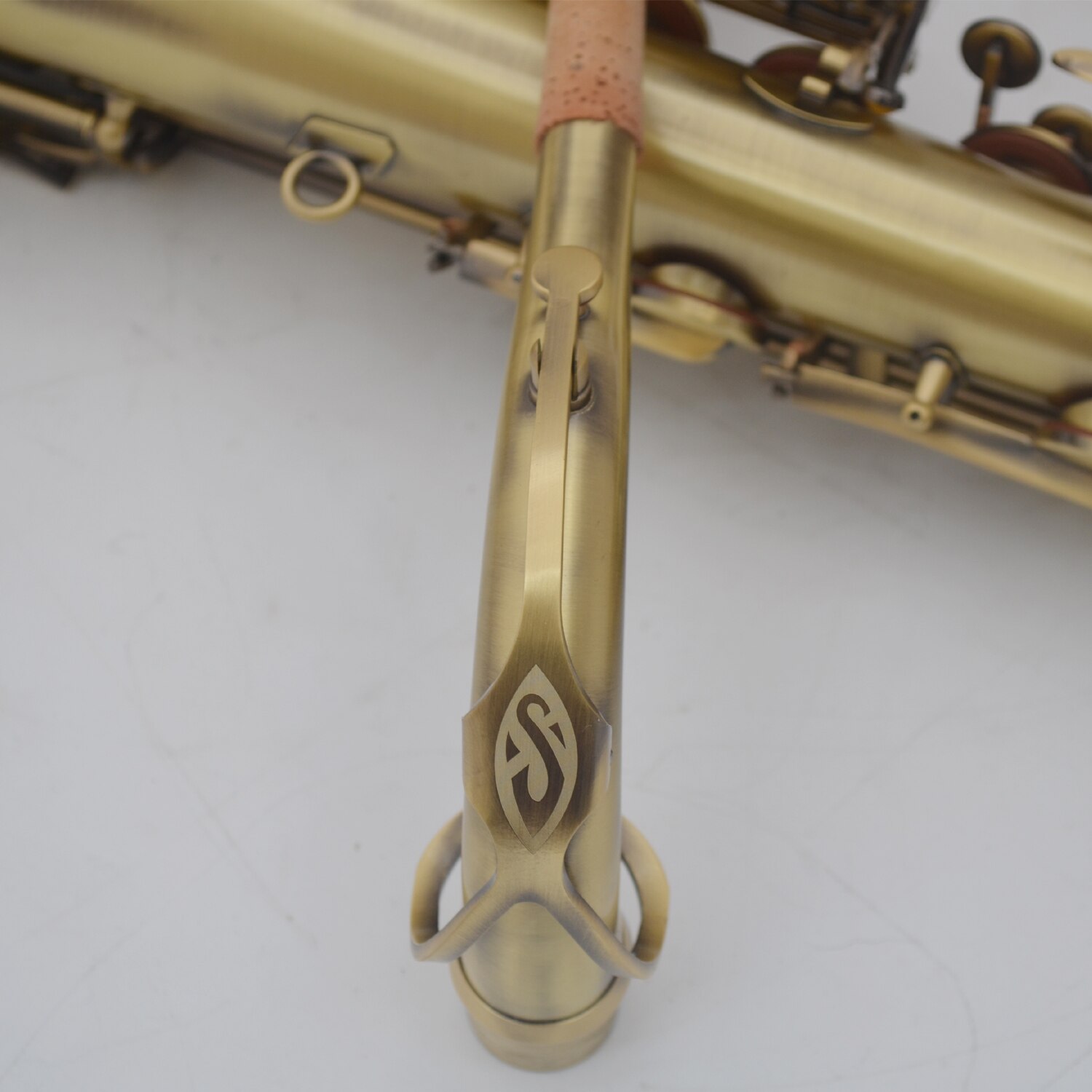 Muziekliefhebber clubinstrument tenorsaxofoon hals messing antiek koper simulatie brons saxofoon hals accessoires