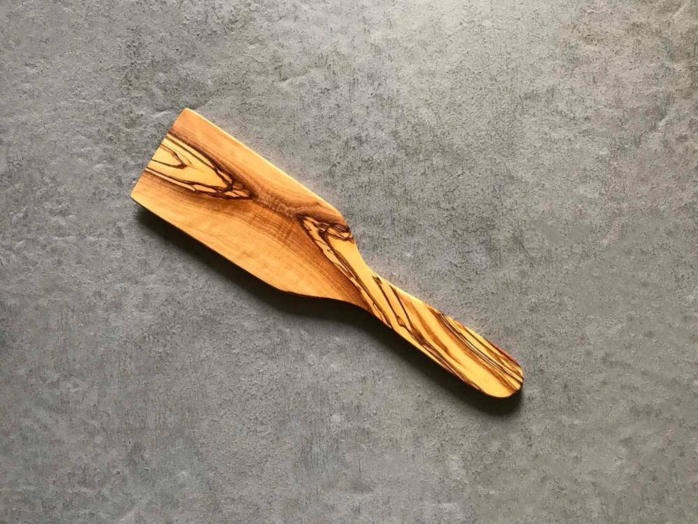 Olive wood spatula