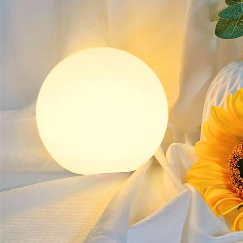 Schlafzimmer Nachttischlampe Tischdekoration Kugel Tischlampe LED Heimat einfaches Nachtnachtlicht warme Kinderzimmerbeleuchtung