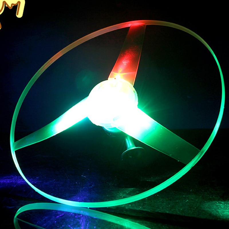 Udendørs glød i mørket blinkende legetøj sjovt træksnor ufo led lyser op flyvende skive farverigt børnelegetøj til børn