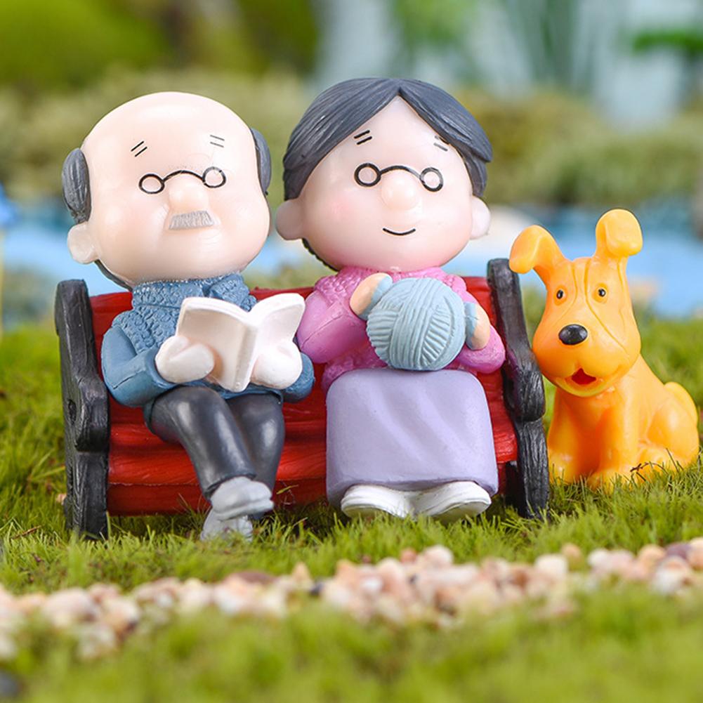 Mini park benk bestefar bestemor modell miniatyr plast hage statuer landskap hage dekor ornament skulpturer