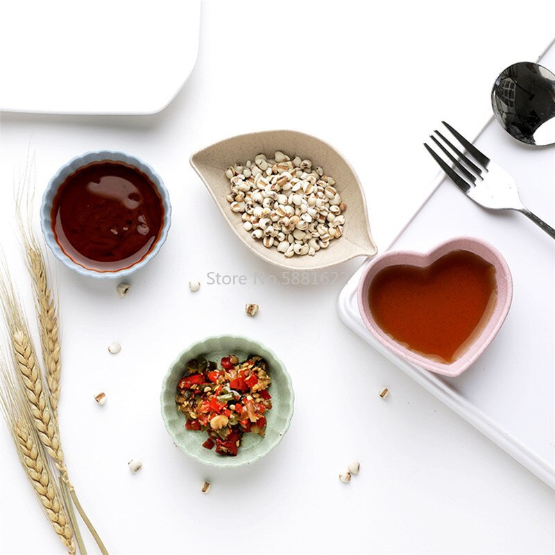 4 Pcs Small Dish Vinegar Sauce Seasoning Dish Snack Plate Kitchen Tray Small Food Dish Appetizer Plates Tableware Food Container