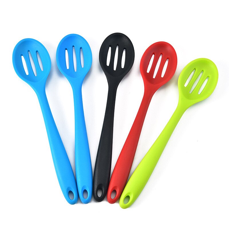 Cuchara de silicona grande para sopa, colador antiadherente resistente a altas temperaturas, utensilios de cocina de mango largo