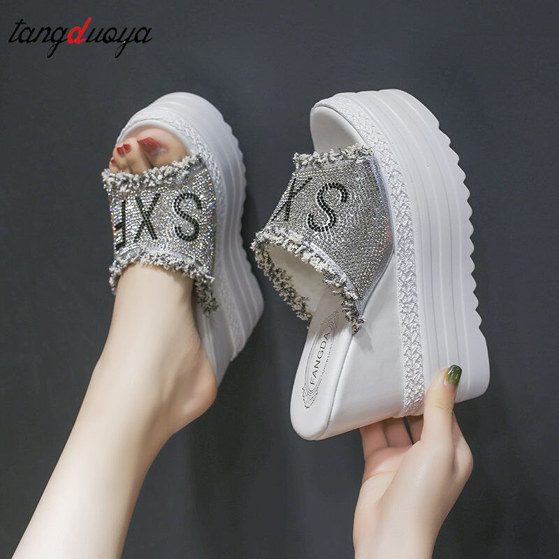 Strass Transparent pantoufles femmes grosses pantoufles plate-forme chaussures dames pantoufles chaussures femme été sandales plage pantoufle