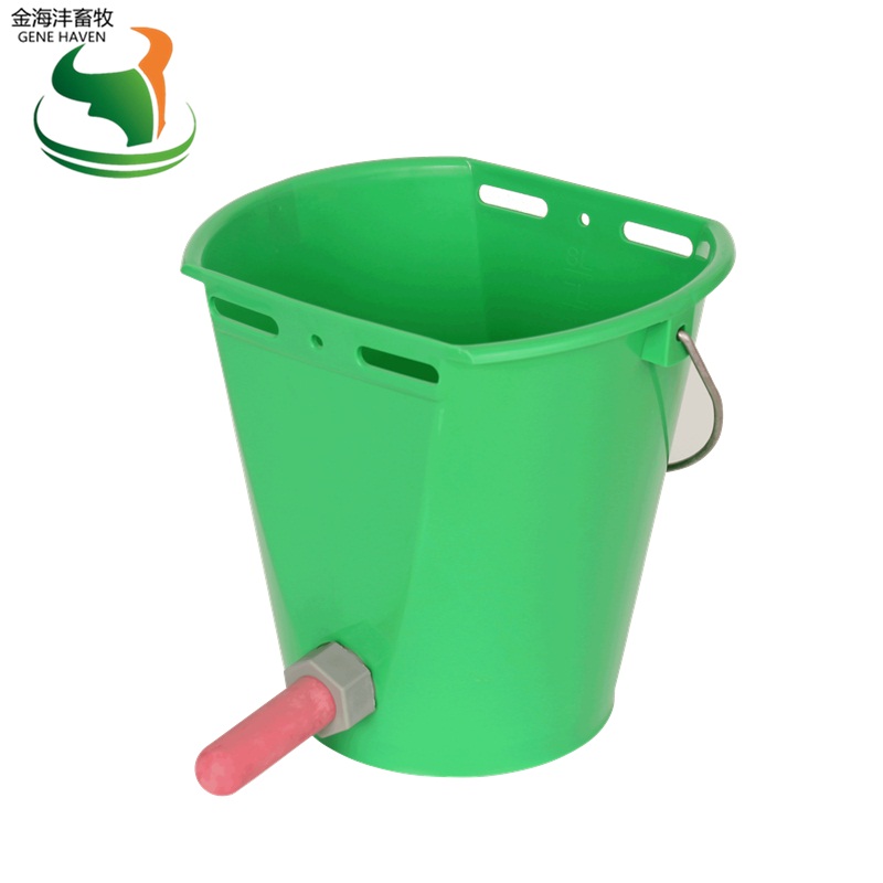 8L feeding milk bucket for feeding calf or calves: Green Feeding Bucket