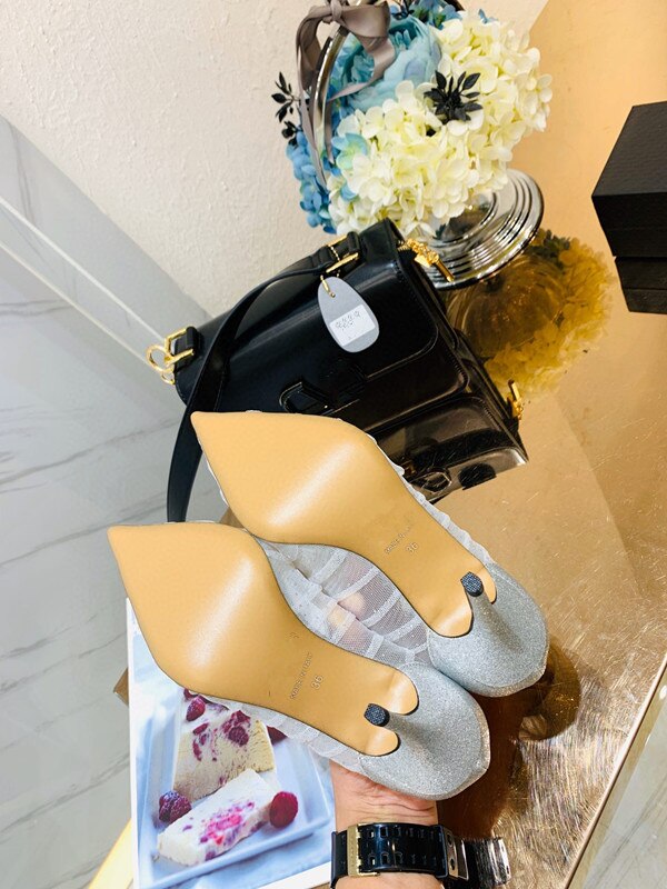 Nyheter brud hvite sko blomst årer vakre nedre 8cm midterste hæler spissede tå brudekjole pumps kvinner sko air mesh