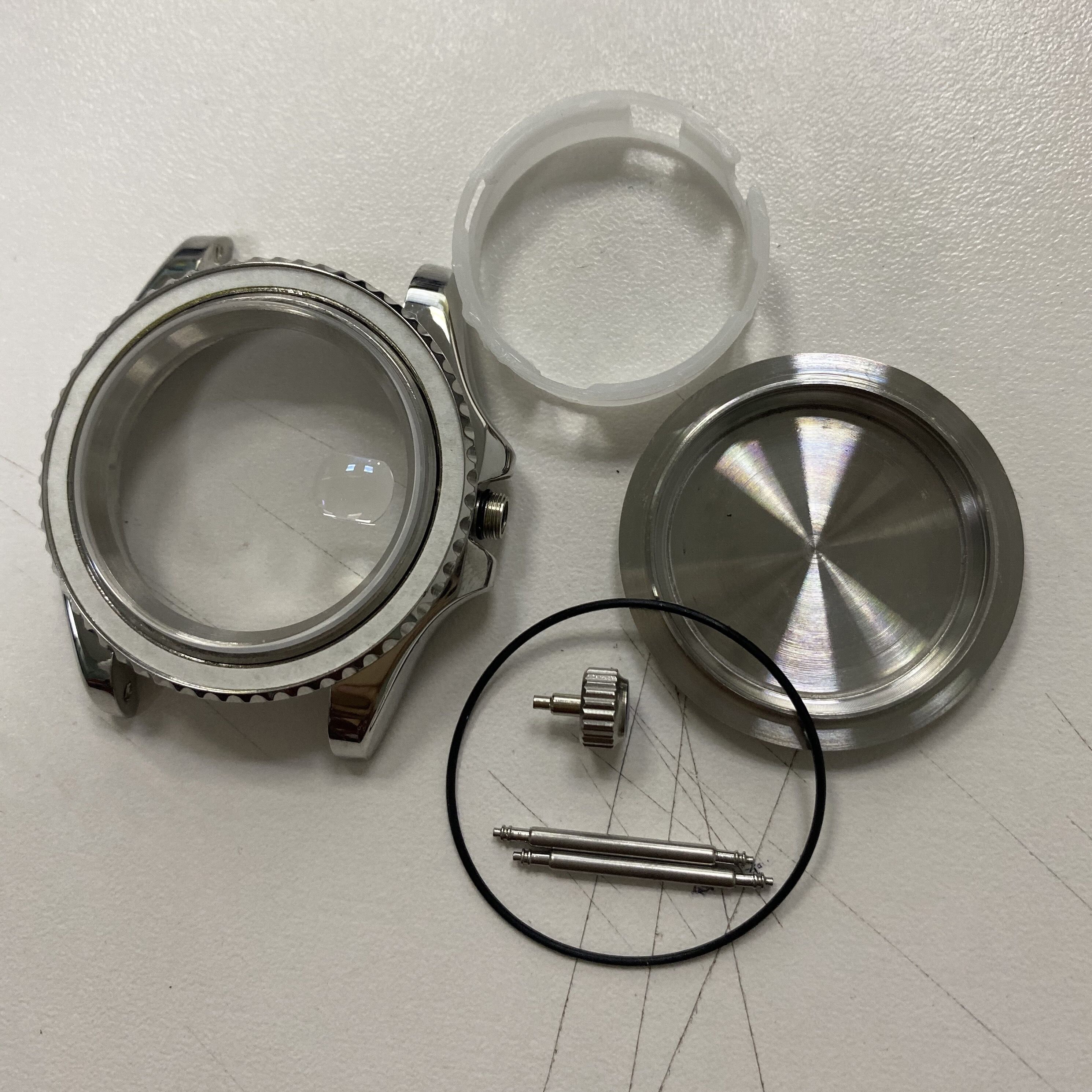 40mm Stainless Steel Watch Case Sapphire Mirror Case Watch Accessories Suitable for 8215/8200/821A and Mingzhu 2813 Movement