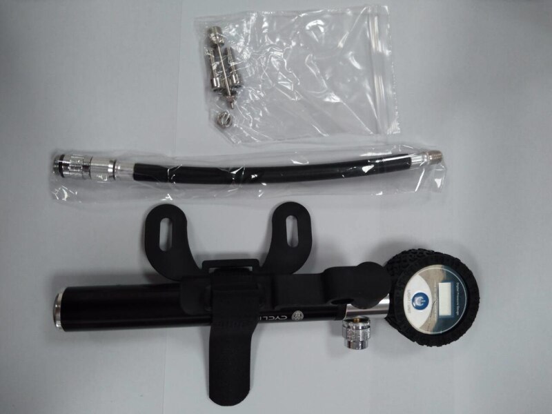 Pompa per bicicletta ad alta pressione montagna bicicletta bellezza bocca francese mini LCD pompa ad aria riparazione pneumatici accessori per biciclette in lega di alluminio