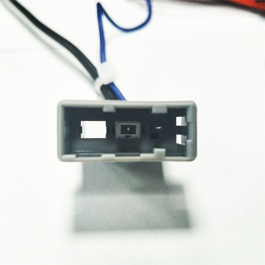 20 PIN Car Stereo Wiring Harness Connector Adapter for 1din / 2din Android Power Cable Harness Suitable for Nissan