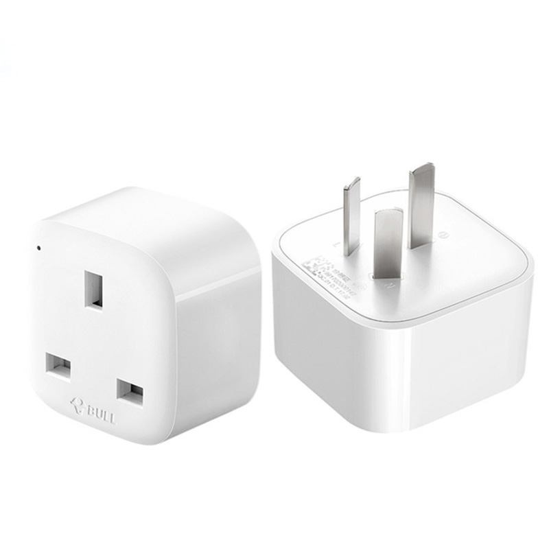 Universal AU CN NZ To UK AC Power Socket Plug Travel Charger Adapter Converter 3 Flat Pin Socket 10A 250V