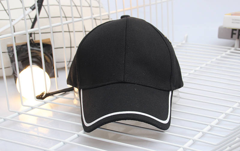 mode lange riem gebogen baseball hoed Mannen en vrouwen Koreaanse mode wilde borduren cap outdoor zonnehoed vrouwen hoed cap