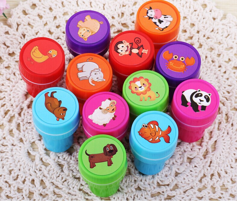 6 pcs / lot Cute Cartoon Rubber Stamps Animal Panda Self Inking Christmas Rubber Stamps Set for Scrapbooking Gifs Toys for kid