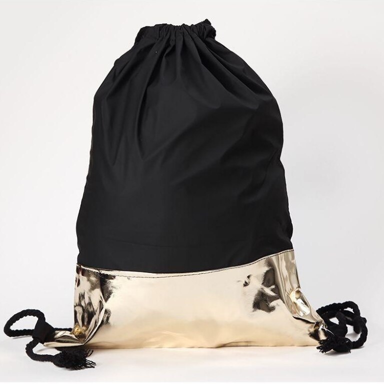 Mochila Bolsa tipo saco con cuerdas para mujer nueva femenina con apliques de polipiel impermeable: Negro