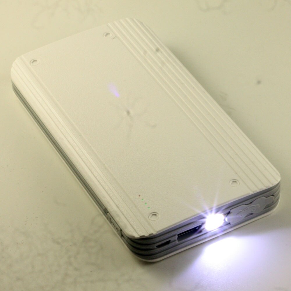 EC 12 V/200A 12000mAh mobile power bank Für iphone Android apple handy Notfall lade Mit auto start LED taschenlampe