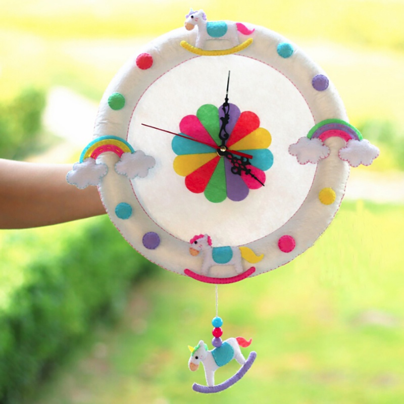 2 estilo lindo Reloj de pared DIY conjunto de Material de fieltro de corte libre estilo Animal hecho a mano reloj de tela para colgar en casa decoración