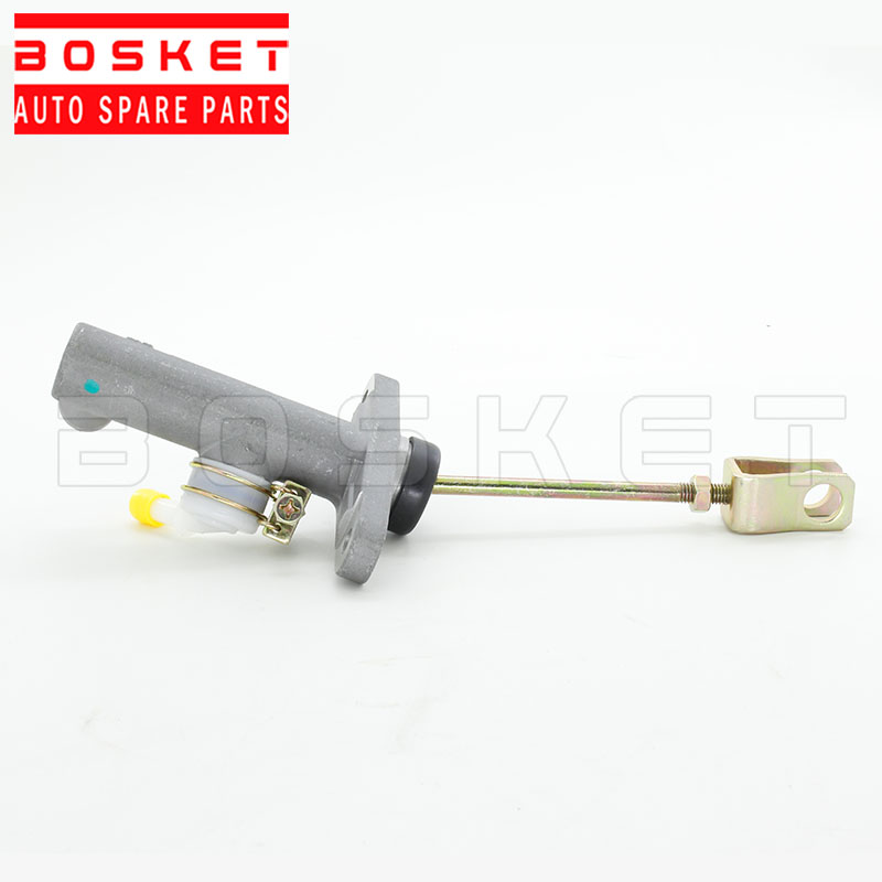 Cyliner Asm Clutch Master For Isuzu Part NKR55 4JB1 8-97167406-0 8-98117644-0