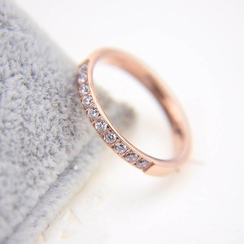 Hochwertige ringe in roséGold-farben mit aaa-zirkonia für damen und herren, aus edelstahl, Ideal für hochzeiten und valentinstag, farbecht.