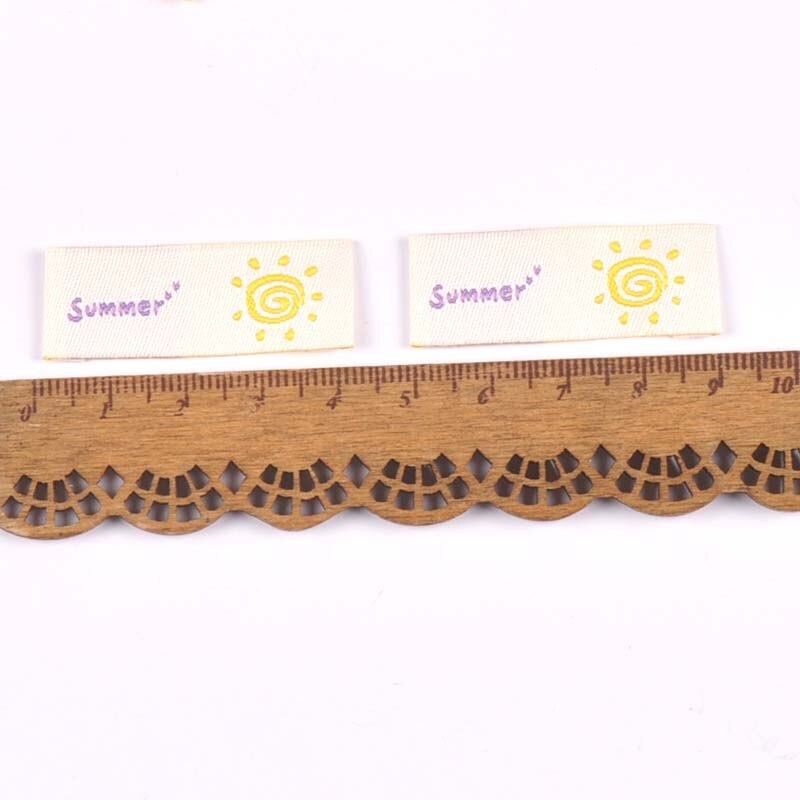 Étiquettes colorées de dessin animé mignon, 1.5x4cm, accessoires de couture pour vêtements faits à la main, étiquettes de sacs de soins pour enfants, artisanat de bricolage, 50 pièces: 1