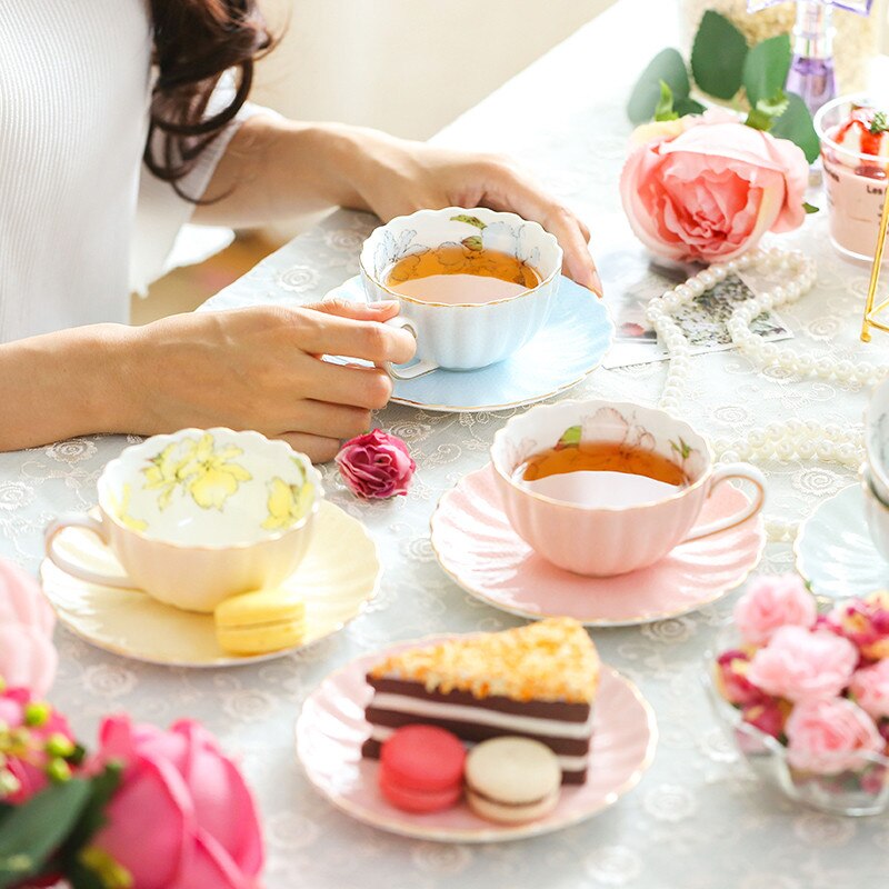 European-style Porcelain Coffee Cup with Saucer Set Household Ceramic Afternoon Tea Cup Drinkware Wedding