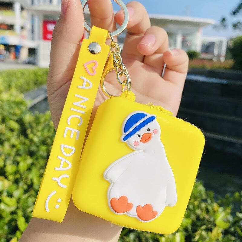 Heart-shaped Coin Purse Mini Silicone Animal Coin Purse Women Key Bag Coin Purse Kids Headset Bag Key Chain Ring: Yellow duck