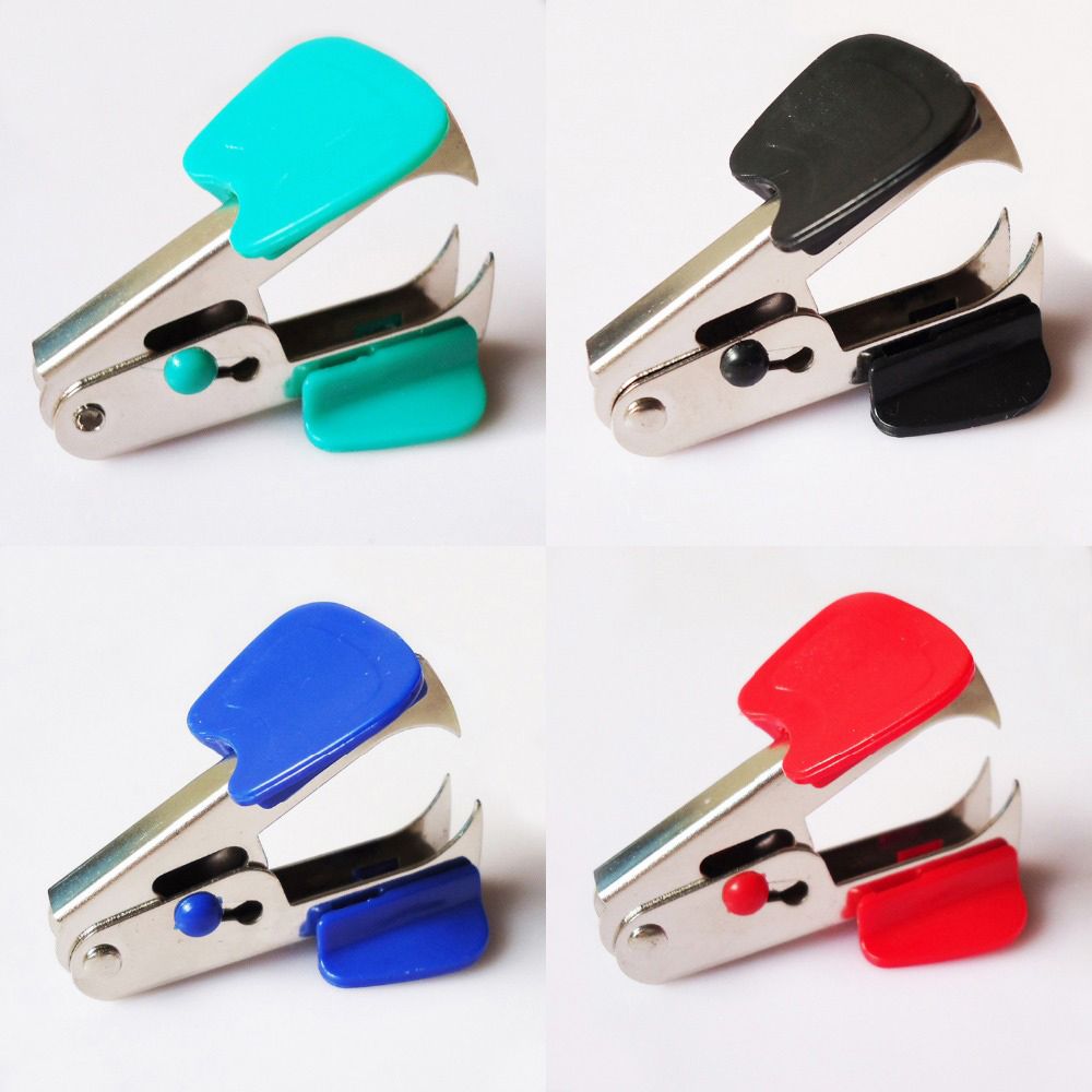 Great Mini Portable Standard Metal Staple Remover School Office Binding Supplies