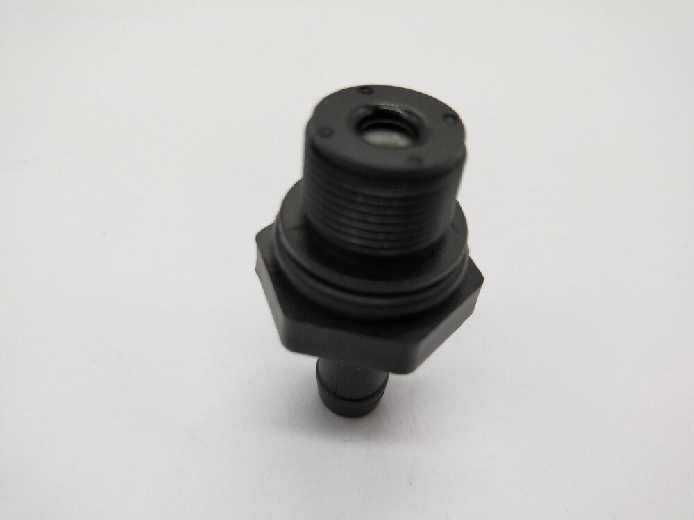 PCV Valve For Suitable Chevrolet 04-11 Aveo 1.6L-L4 and B uick e xcelle DAEWOO nubira LACETTI OPEL 96495288