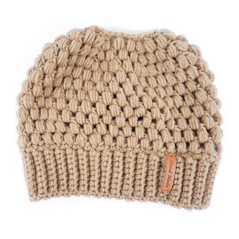 Winter gebreide mutsen winter dames muts dames meisjes stretch gebreide muts met label rommelige knot paardenstaart muts met gaten warme mutsen mutsen: Kk