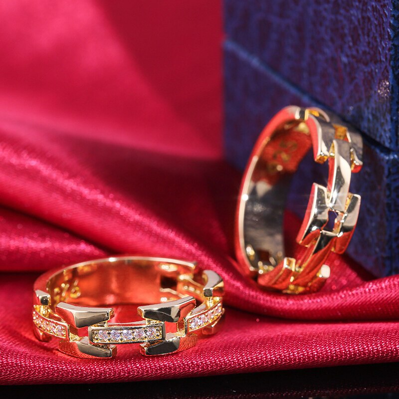 Bagues punk pour hommes huitan, style géométrique avec micro pavé et sans pavé, disponibles en version supérieure.