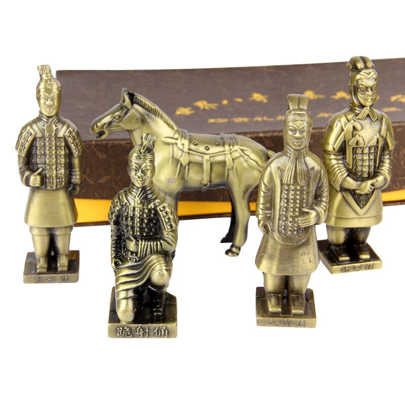 Terracotta Warriors Ornaments The Eighth Wonder of the Copper World Simulated Terracotta Warriors and Horses Souvenirs: large 5pcs