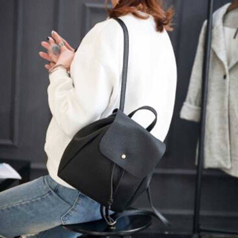 バックパック女性puレザー女性のバックパックティーンエイジャースクールmochila femininaリュックmochilas mujer