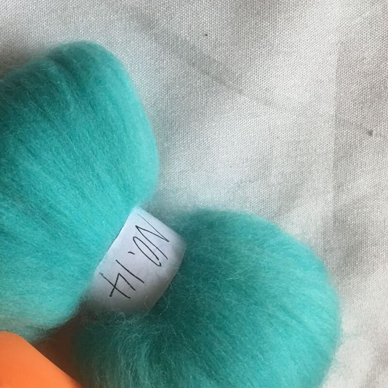 WFPFBEC 70 s Australië GEKAMD 100% WOL fiber merino diy wol voor neddles vilten 50g 100g NR 14: 100g