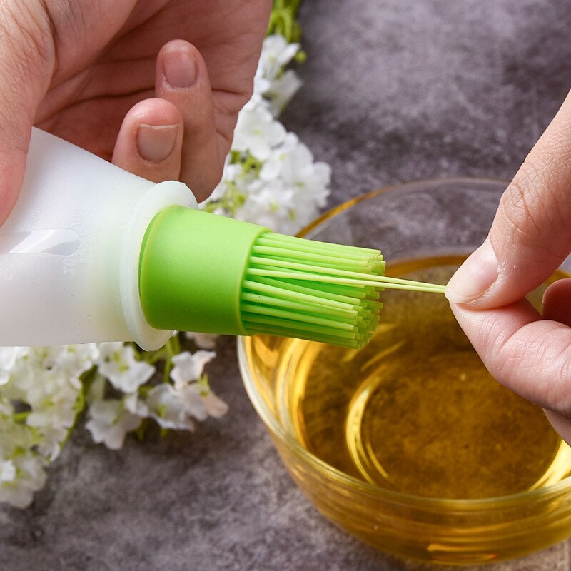 1 Pcs Portable Silicone Oil Bottle with Brush Grill Oil Brushes Liquid Oil Pastry Baking BBQ Tool Kitchen Tools silicone brush