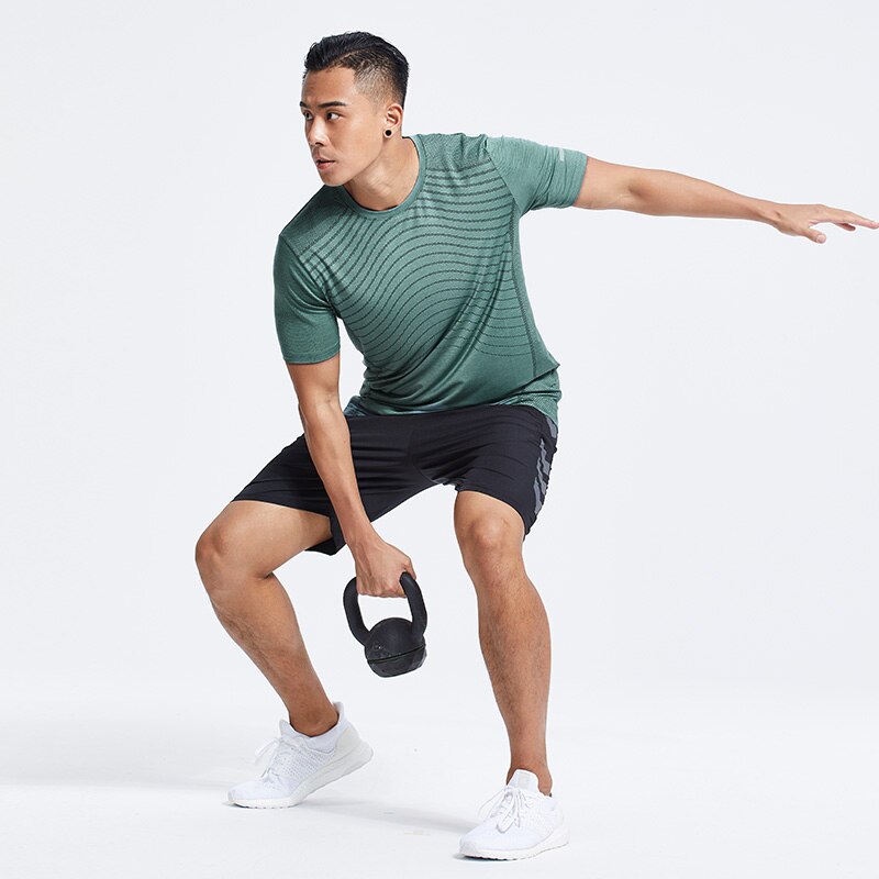 Quick-drying compression men's sports training suit men's gym jogging running suit men's tight fitness workout clothes