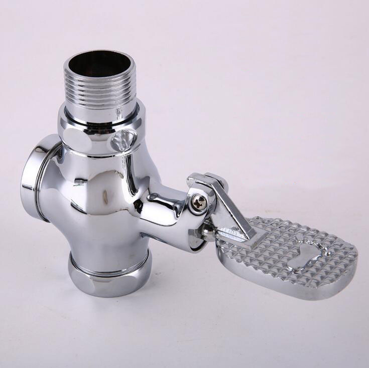 Voet drukken soort openbaar toilet/WC flush valve, Koperen kruk doorspoelen ventiel, urinoirspoeler verchroomd,