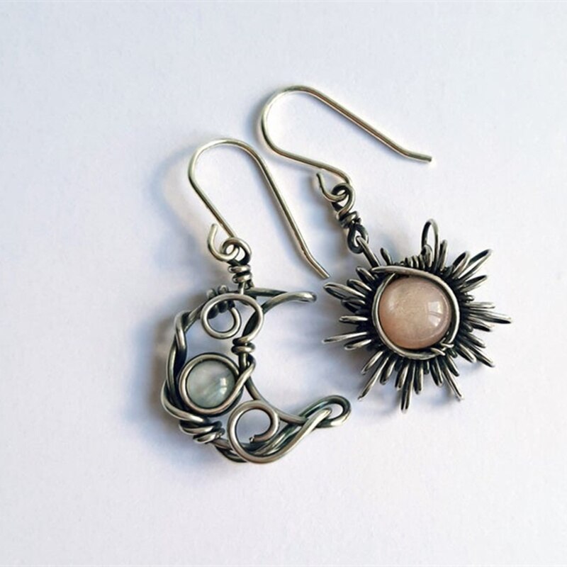 Pendientes bohemios de sol y luna para mujer, aretes colgantes de cristal de Color plateado, joyería Bohemia para mujer, para ella: 01