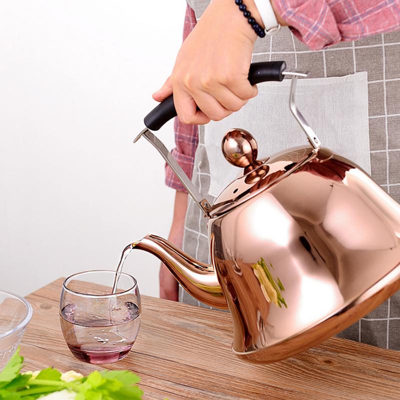2L 304 Edelstahl Teekanne Rose Gold Tee Kaffee Wasserkocher Pfeifen Wasserkocher mit Infuser verlieren Blatt für Herde Induktion Kupfer
