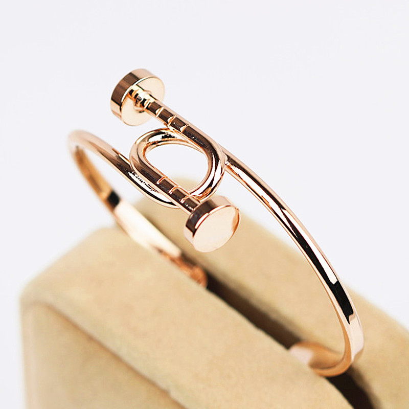 The oval opening Super beautiful Non-mainstream exaggerated personality open bangle bracelet plating rose gold