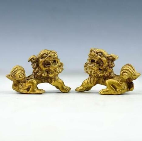 EEN Paar Chinese Messing Handgemaakte Carving Mooie Lucky Leeuw Dier Standbeeld