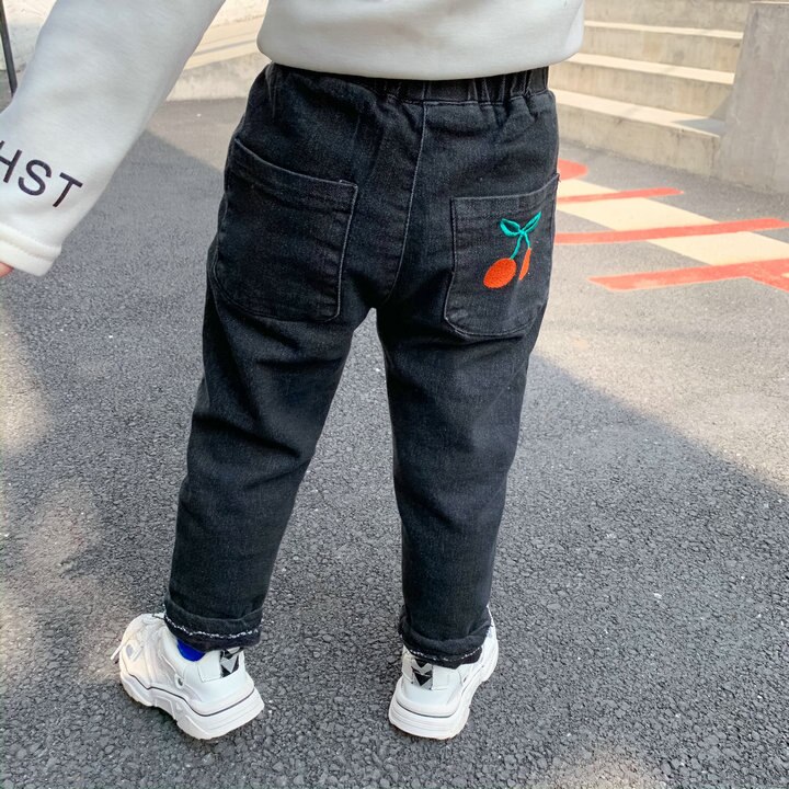 Flicka pojke vinter jeans byxor barn körsbär broderi sammet inuti tjocka varma byxor barnkläder kläder