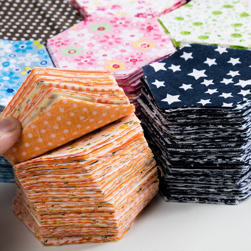 7 unids/lote Hexagonal y redondo yoyo impreso tela de algodón Patchwork telas acolchado para coser muñeca accesorios caseros TJ0425