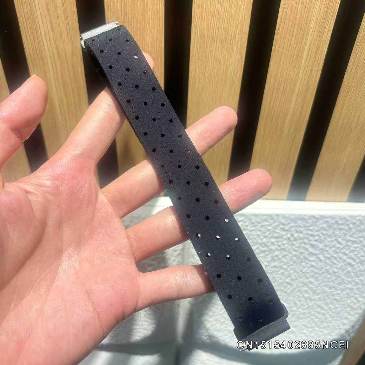 【Zuno Choice】Suitable for Amazfit Huami Band Helio strap, arm strap, sports breathable long bicep strap: black