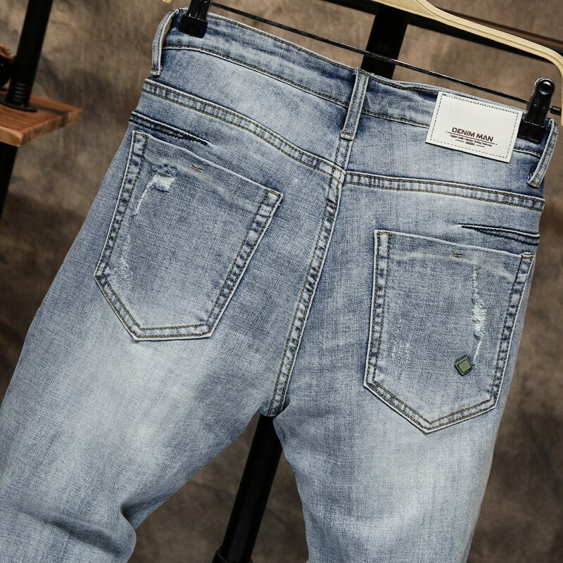 Zerrissene Jeans für Männer Dünne Licht Blau Grau strecken Dünne Bein Streetwear betrübt Moto Radfahrer Jeans Männlichen Denim Hosen Hüfte hüpfen