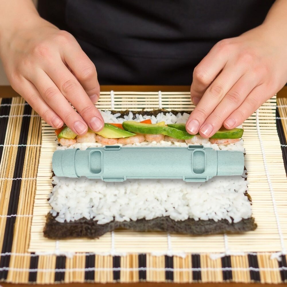 Rice Roll Mold Sushi Maker Roller Bento Japanse Sushi Bazooka Groente Vlees Rolling Diy Sushi Making Machine Gadgets