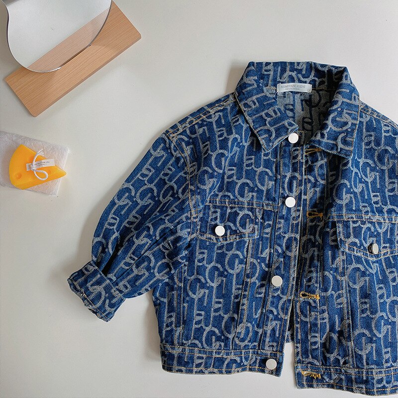 Giacca di jeans per bambini 2020 Autunno e Inverno Nuovo bambino Dei Ragazzi e Delle Ragazze Breve denim Del Cappotto Del bambino Della Stampa Della Lettera superiore bambini Giubbotti 2-8Y