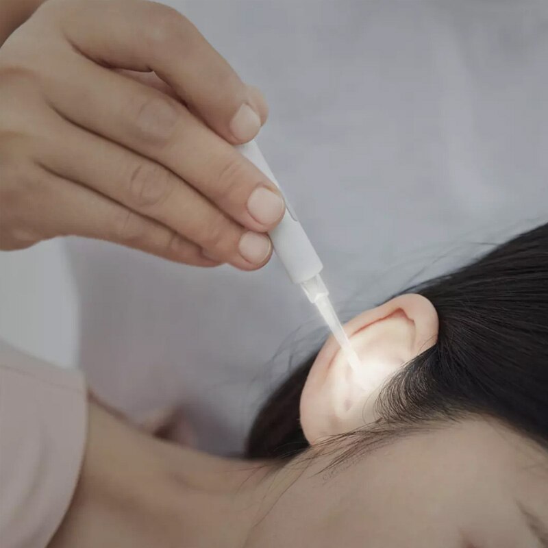 Huohou tragbares usb-ohrnagelpflegeset mit led-licht, ohrstöpselbürste, werkzeugset zum entfernen von ohrenschmalzreiniger und nagelfeilenschneider